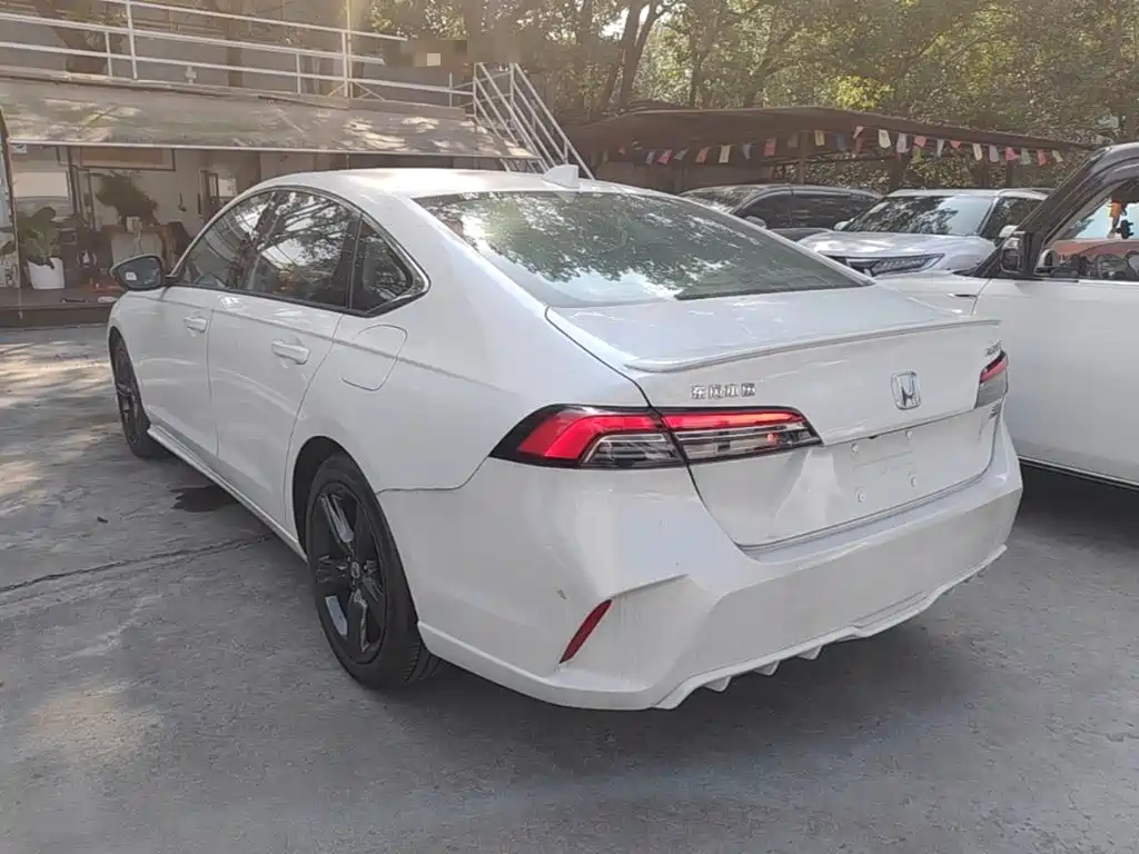 Honda Inspire — фото 4