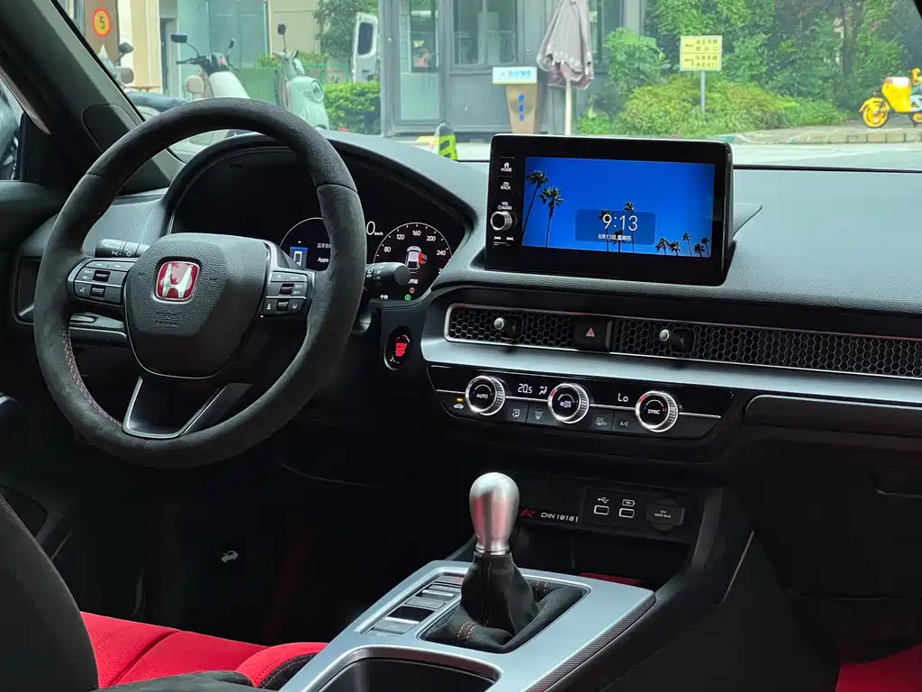Honda Civic (Import) — фото 19