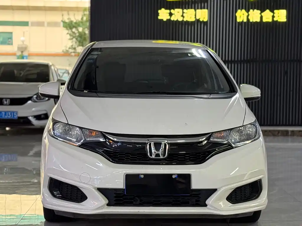 Honda Fit — фото 2