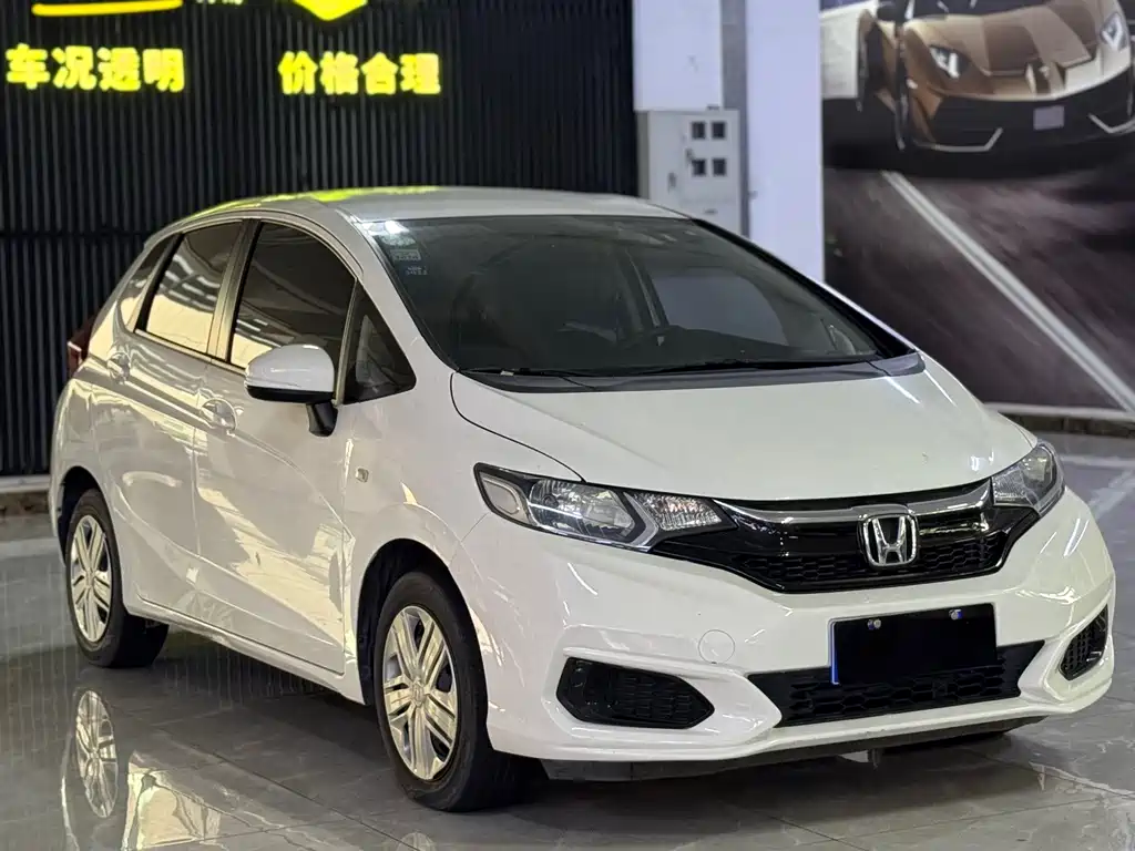 Honda Fit — фото 3