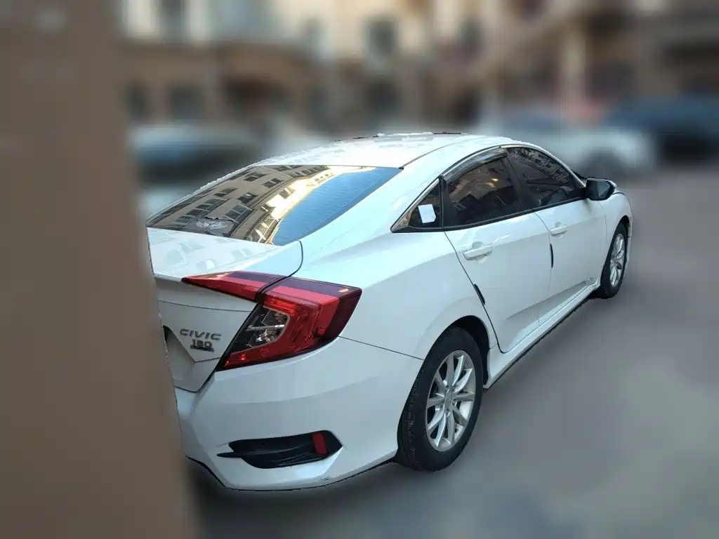 Honda Civic — фото 6