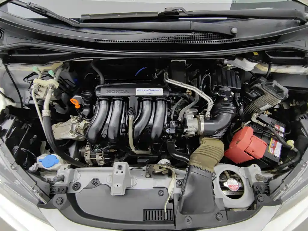 Honda Fit — фото 6