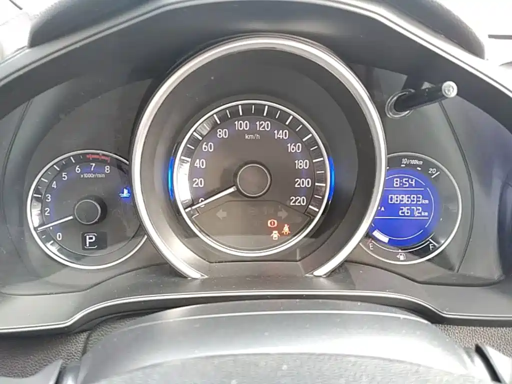 Honda Fit — фото 11