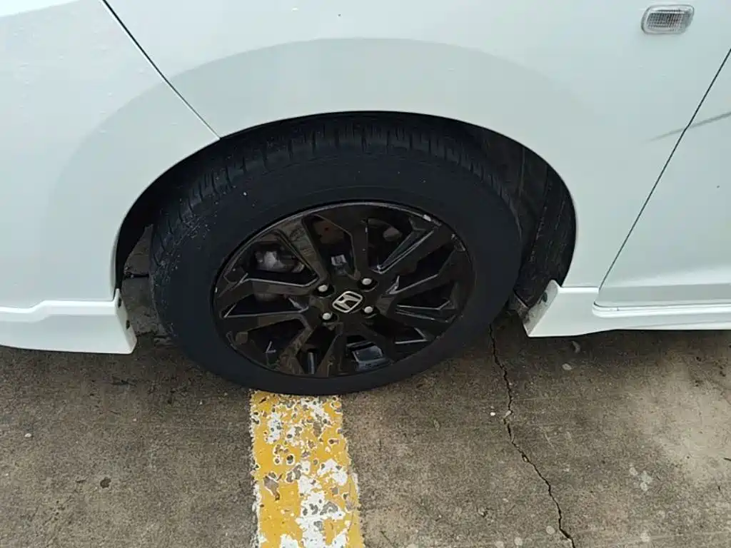 Honda Fit — фото 22