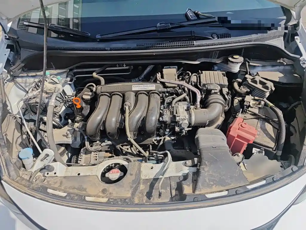 Honda Fit — фото 10