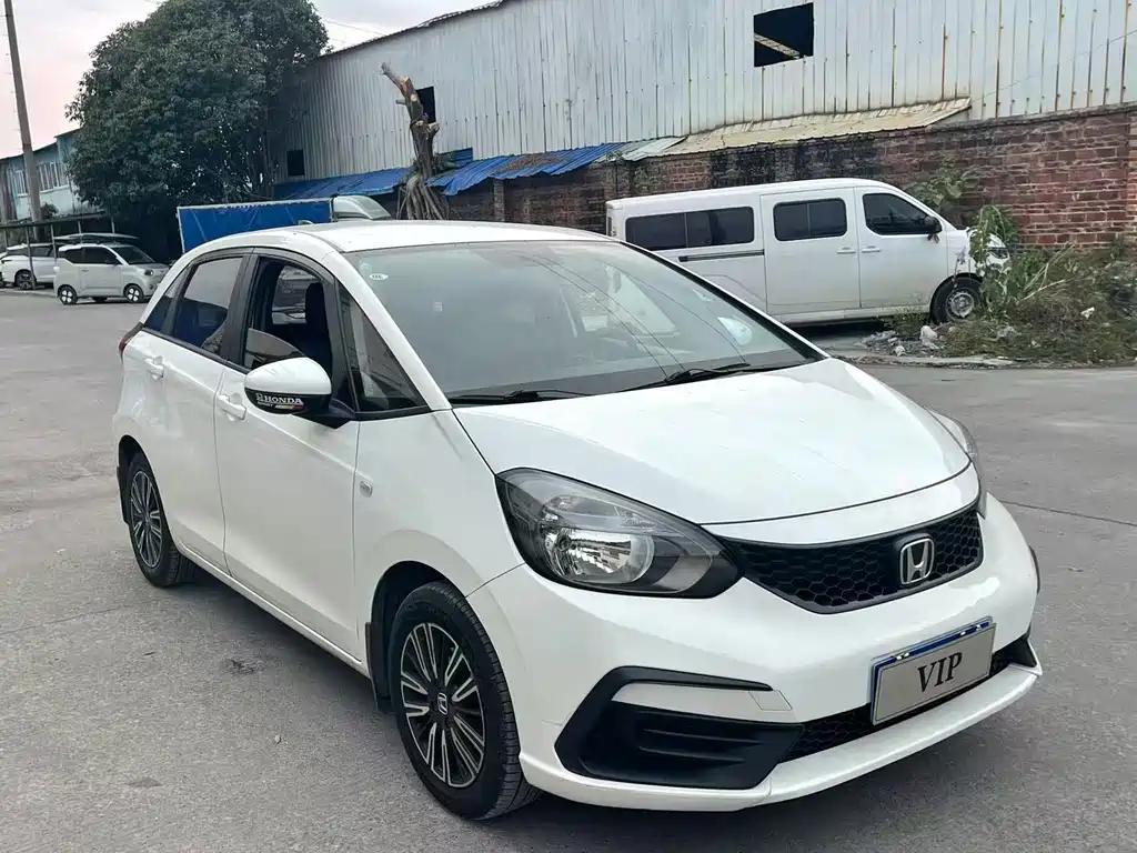 Honda Fit — фото 3