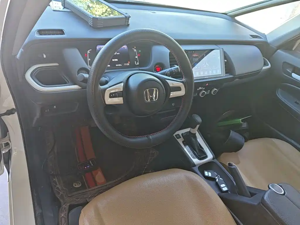 Honda Fit — фото 9