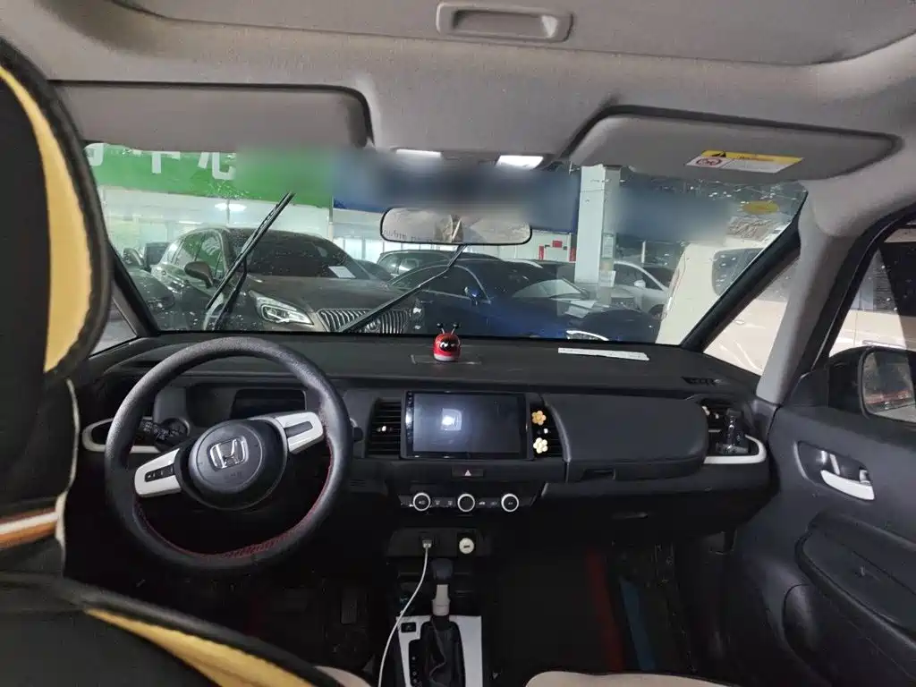 Honda Fit — фото 14