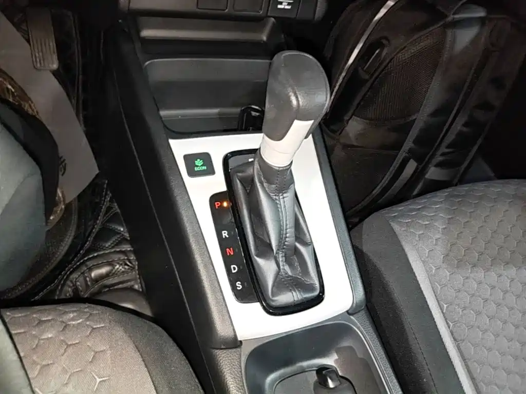 Honda Fit — фото 13