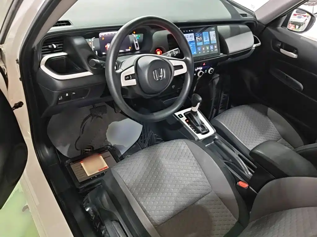 Honda Fit — фото 9