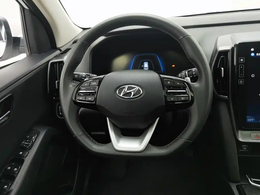 Hyundai ix35 — фото 11