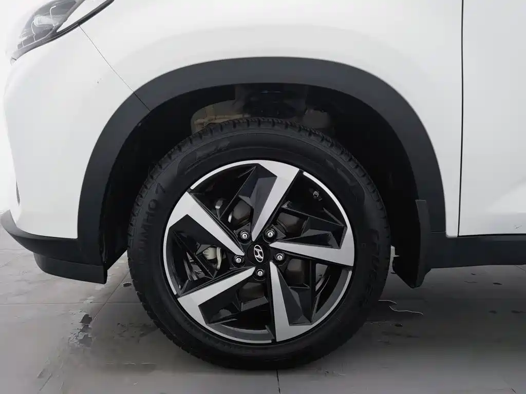 Hyundai ix35 — фото 17