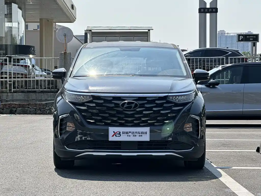 Hyundai Custo — фото 2