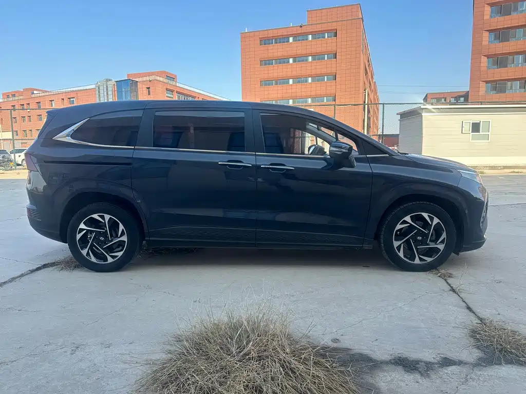 Hyundai Custo — фото 4