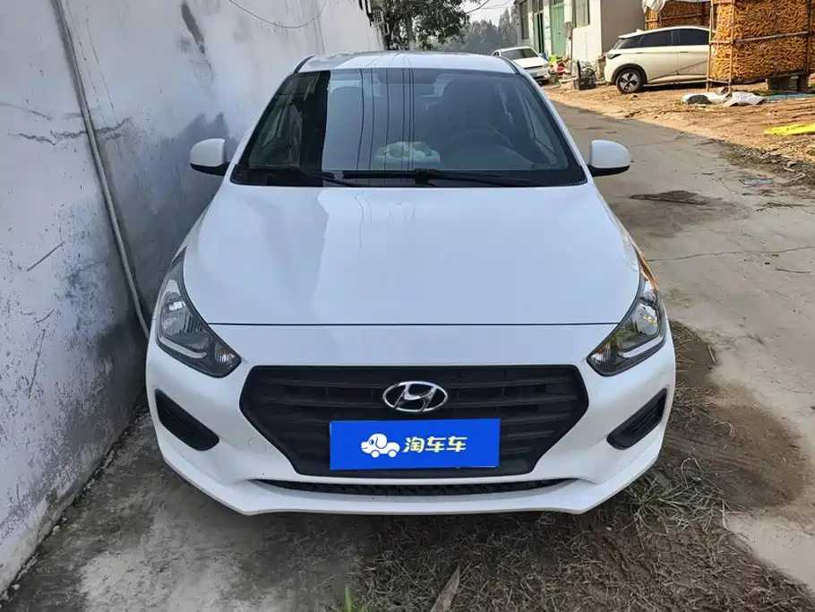Hyundai Verna — фото 2