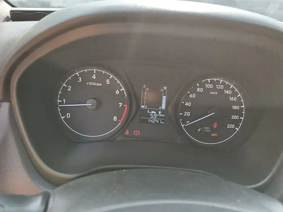 Hyundai Verna — фото 14