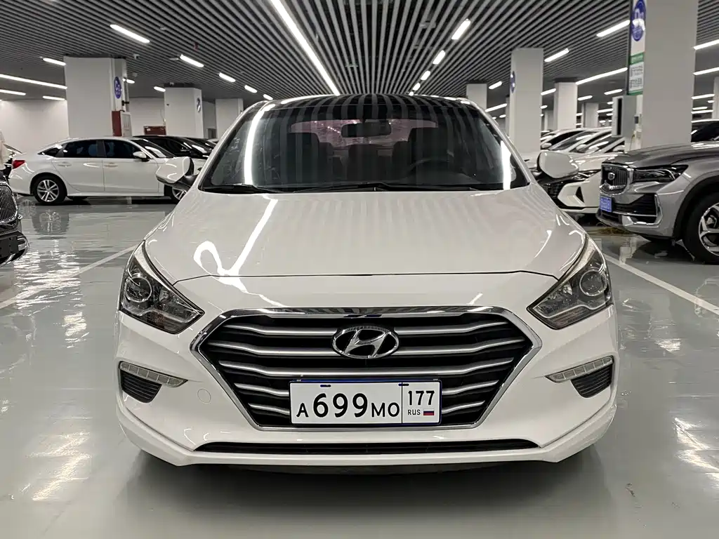 Hyundai Mistra — фото 2