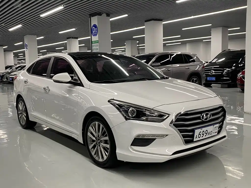 Hyundai Mistra — фото 3