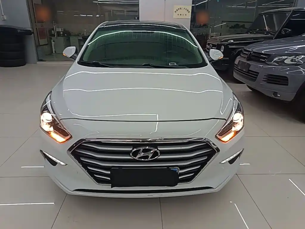 Hyundai Mistra — фото 2