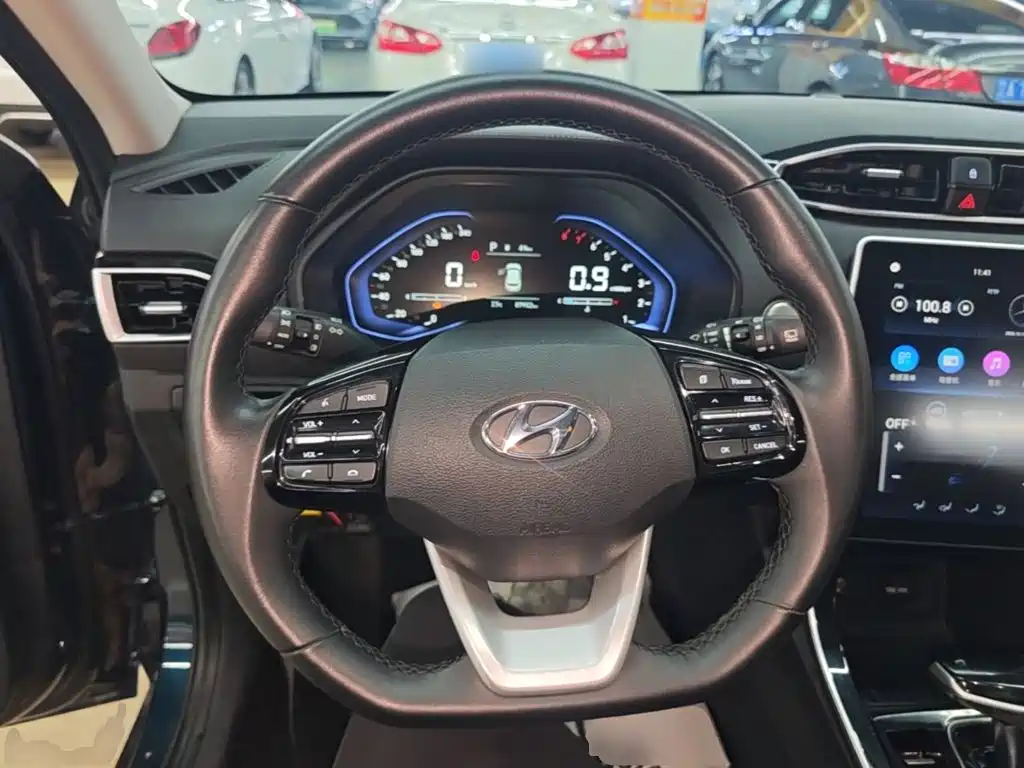 Hyundai ix25 — фото 10