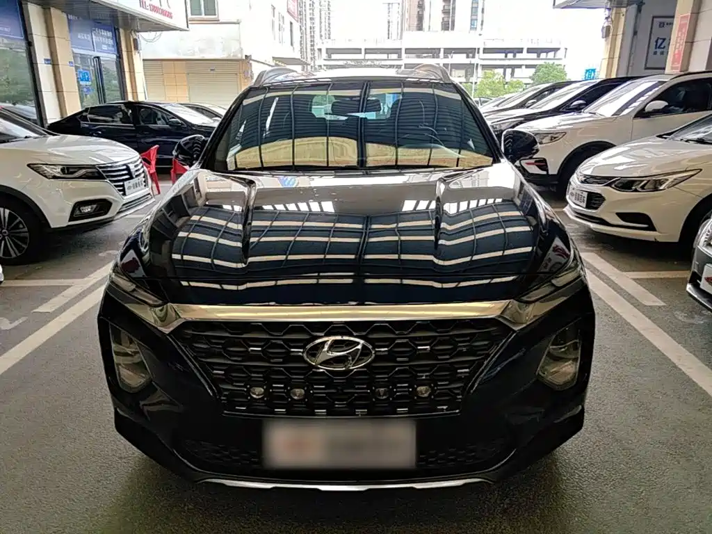 Hyundai Santa Fe — фото 2