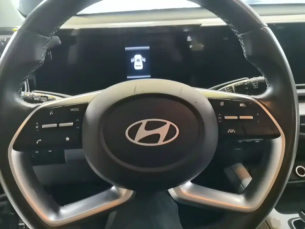 Hyundai ix35 — фото 10