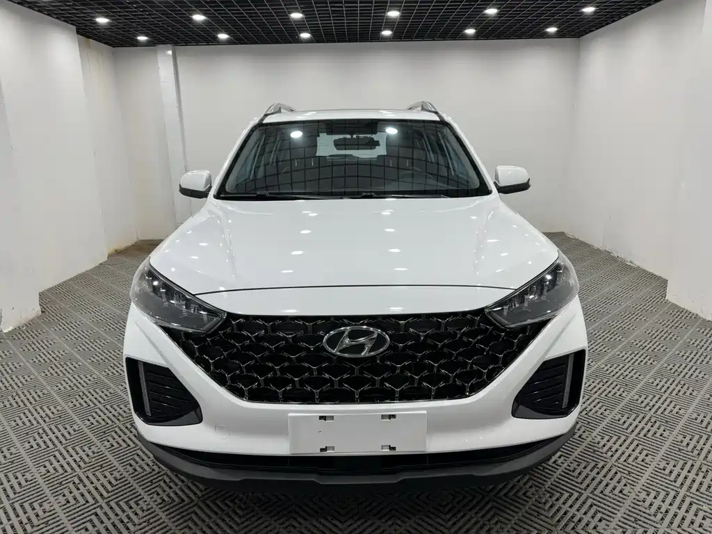 Hyundai ix35 — фото 2