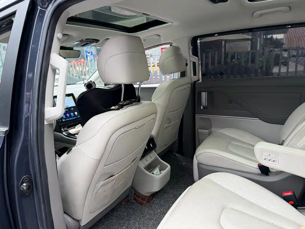 Hyundai Custo — фото 11