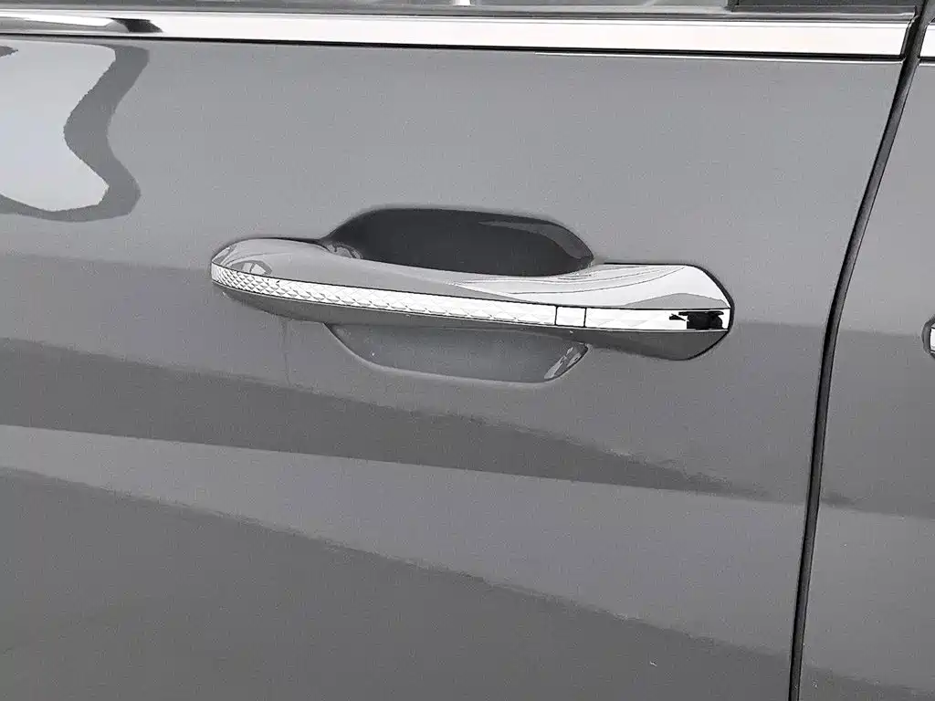 Hyundai Custo — фото 18