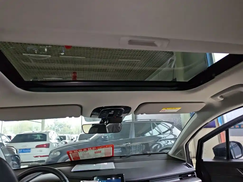 Hyundai Custo — фото 17