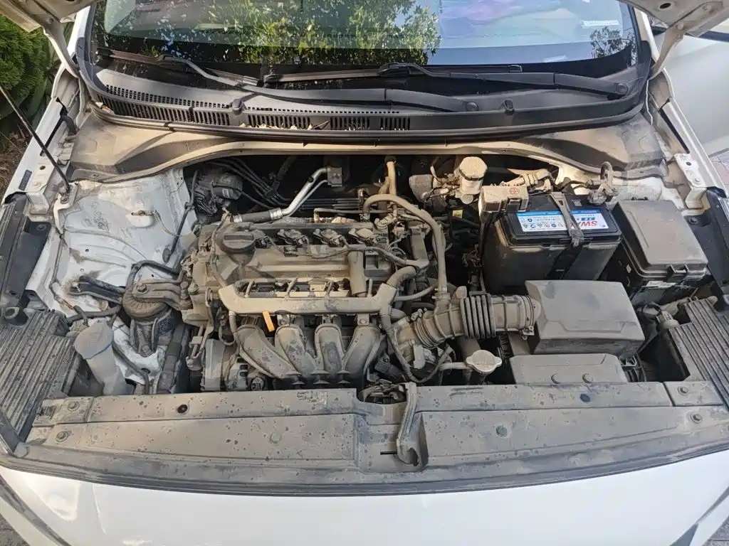 Hyundai Verna — фото 10