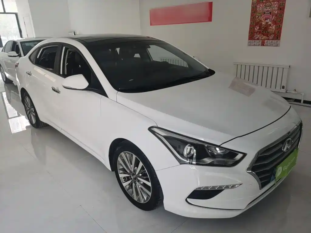Hyundai Mistra — фото 3