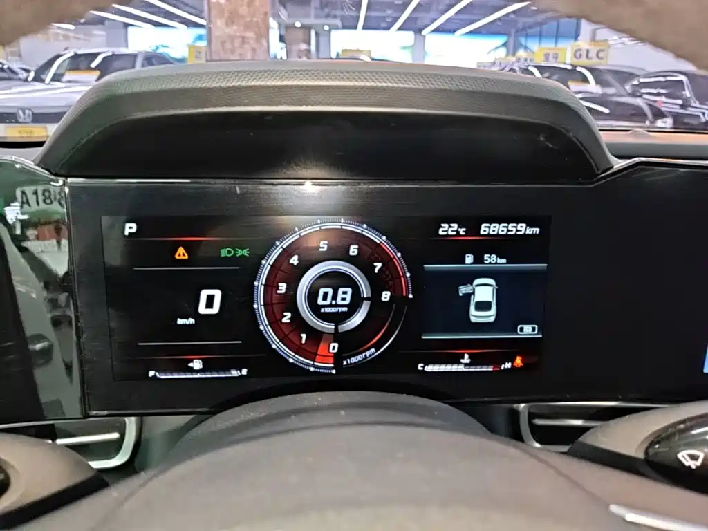 Hyundai Elantra — фото 11