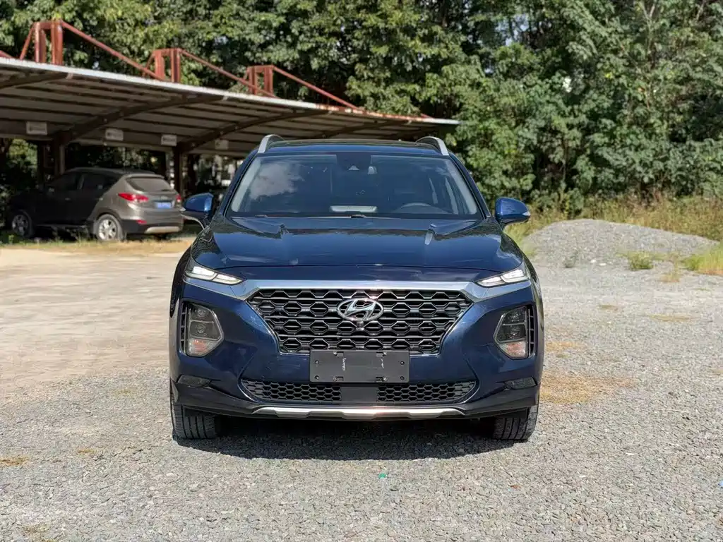 Hyundai Santa Fe — фото 2