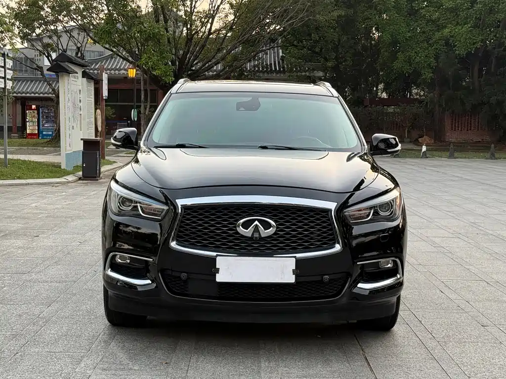 Infiniti QX60 (Import) — фото 2
