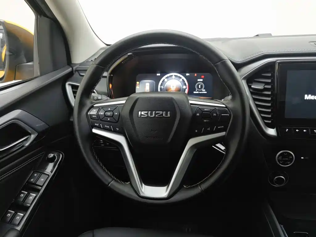 Isuzu Lingtuo — фото 11