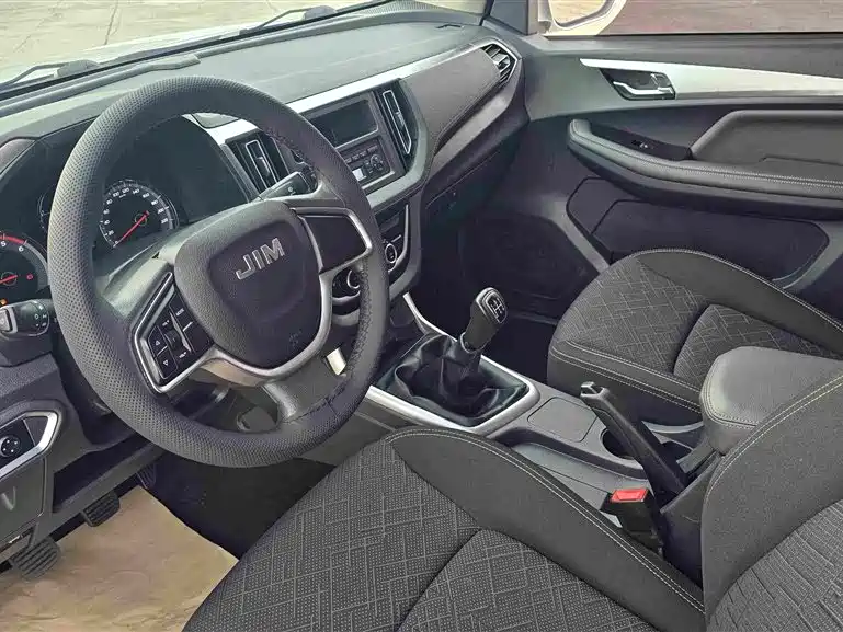 Isuzu RE-MAX Ruimai — фото 4