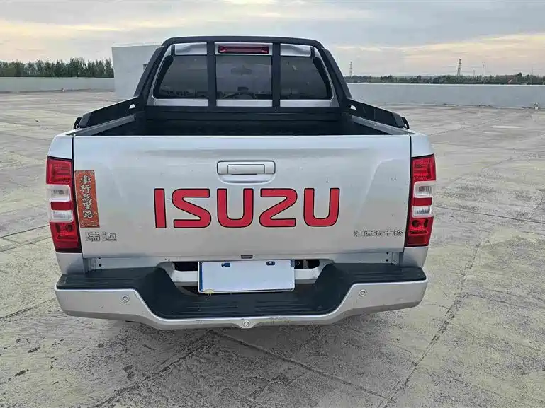 Isuzu RE-MAX Ruimai — фото 8