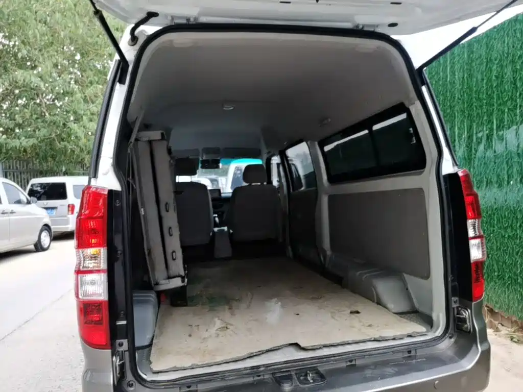 Jinbei Hiace X30L — фото 18
