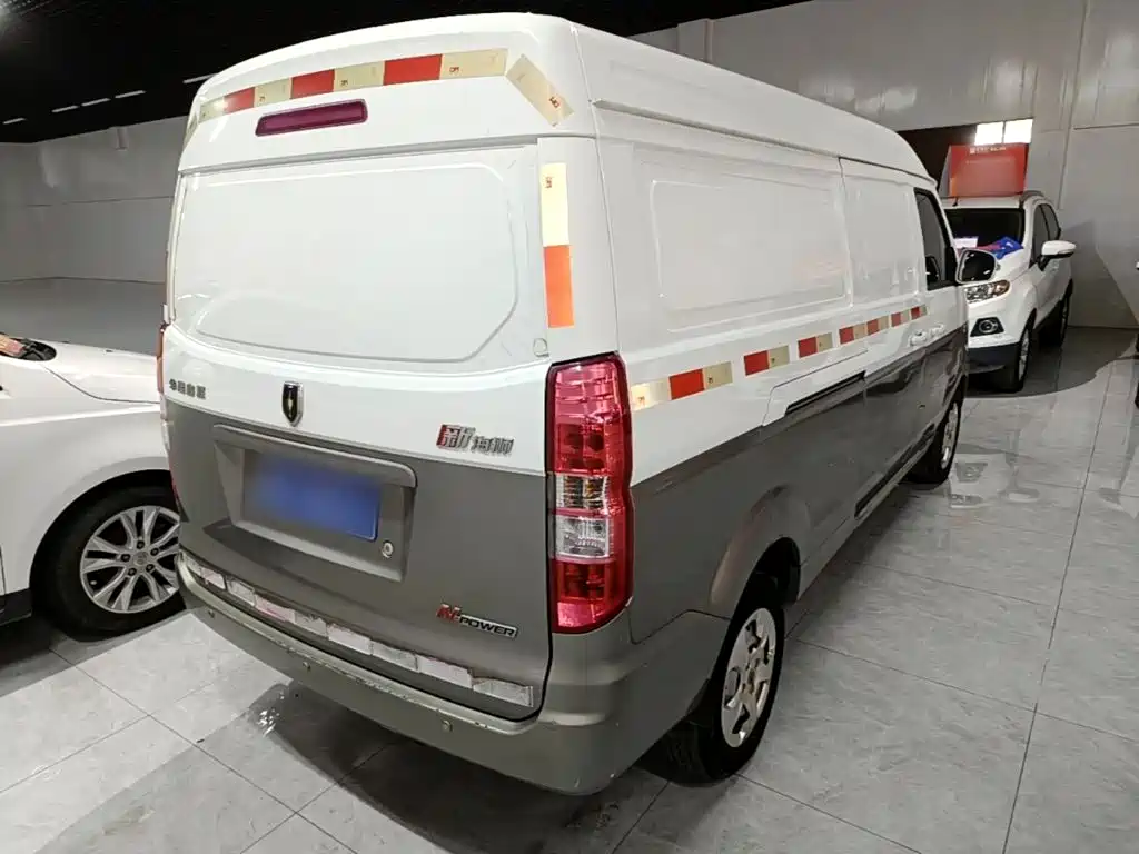 Jinbei Hiace X30L — фото 6