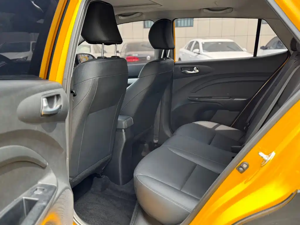 Kia KX1 — фото 8