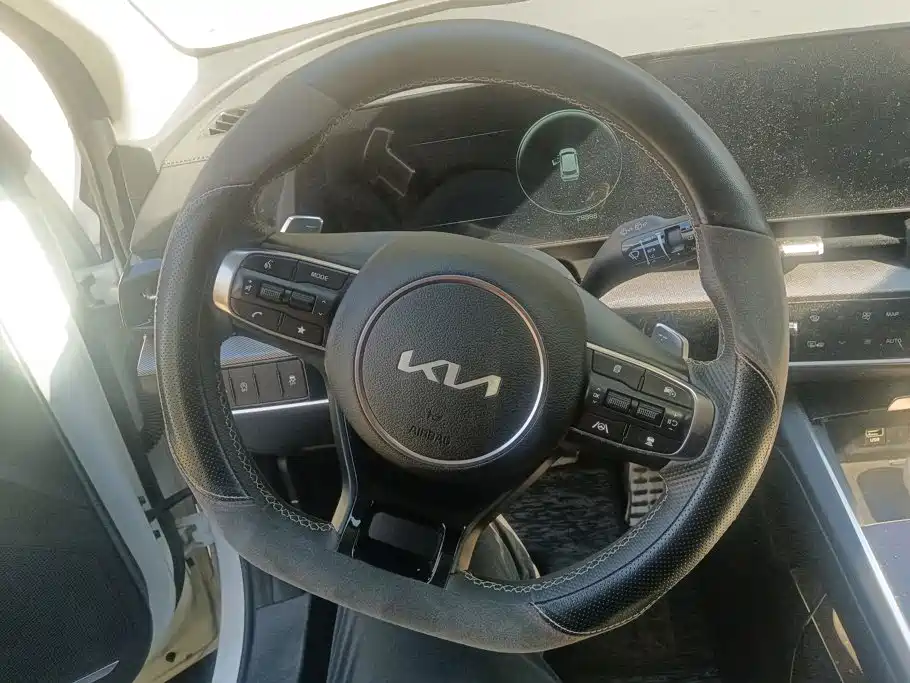 Kia Sportage — фото 15