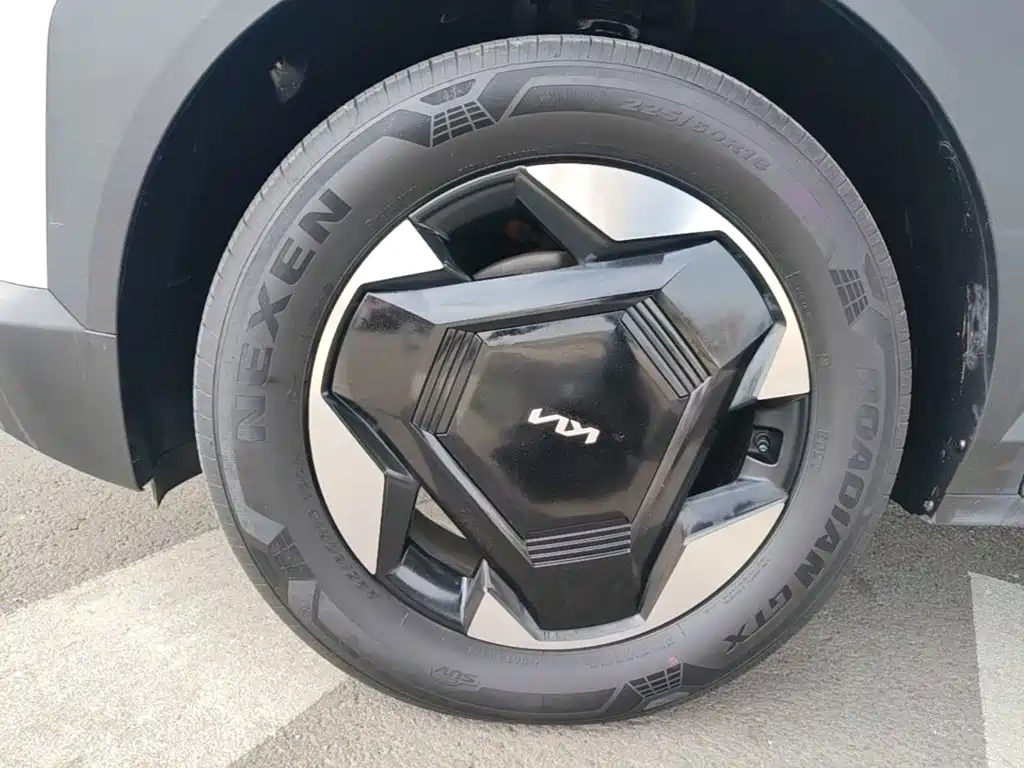 Kia EV5 — фото 22