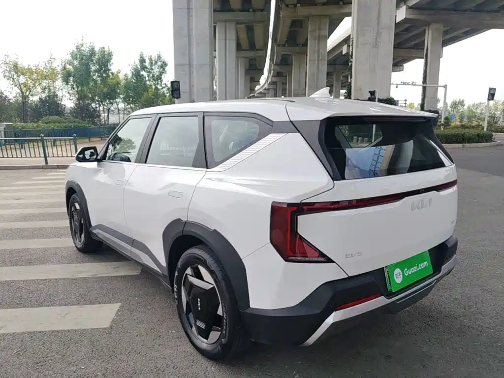 Kia EV5 — фото 4
