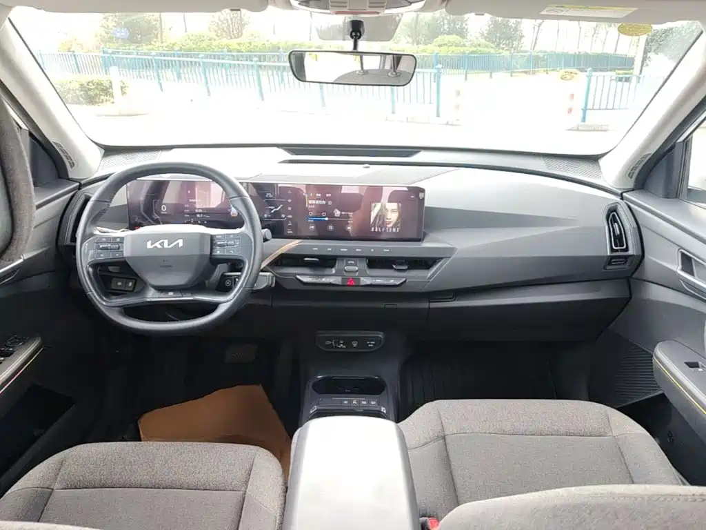 Kia EV5 — фото 9
