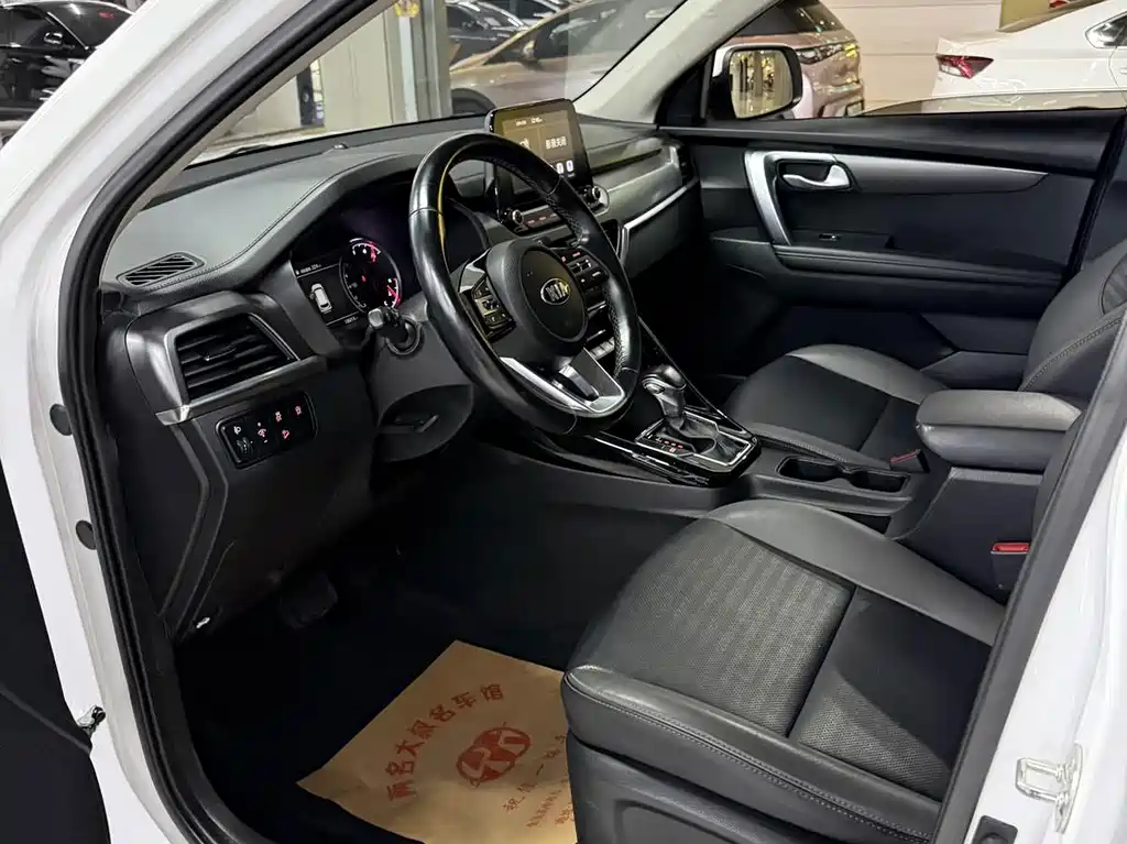 Kia Sportage — фото 4