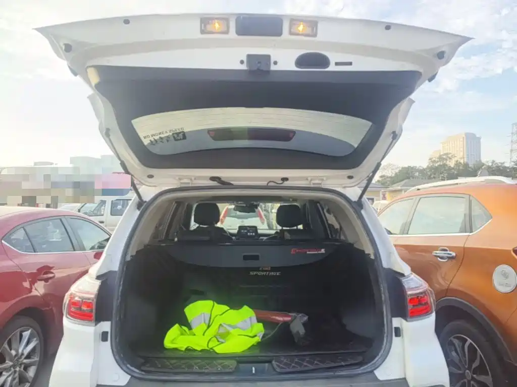 Kia Sportage — фото 18
