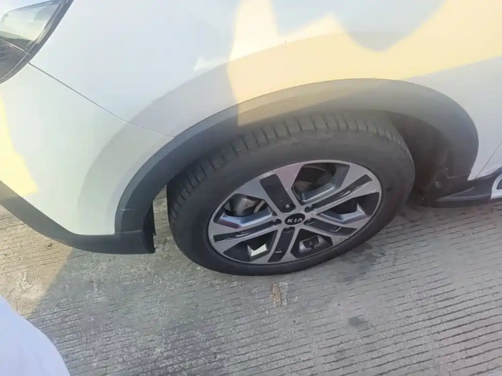 Kia Sportage — фото 22