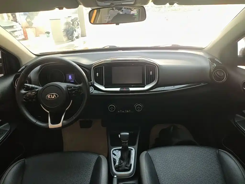 Kia KX1 — фото 5