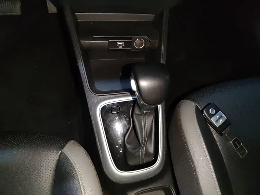 Kia KX1 — фото 13